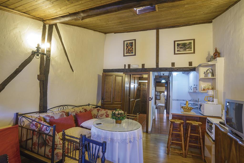 Apartamentos Rurales Tia Josefa Tornavacas Eksteriør bilde